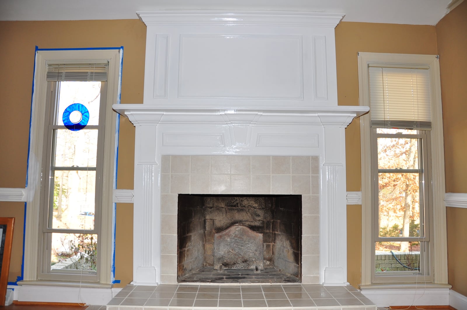 Living room fireplace after the room transformation